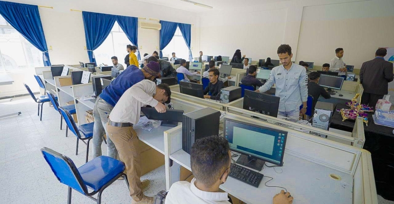 Tawakkol Karman Foundation fulfills its promise with new computer lab at Taiz University